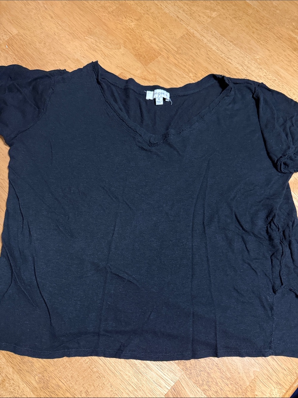 Umgee Black V-Neck Short Sleeve Tee